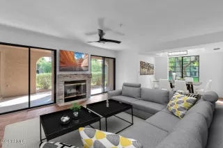 Photo #2: 6785697 Listing