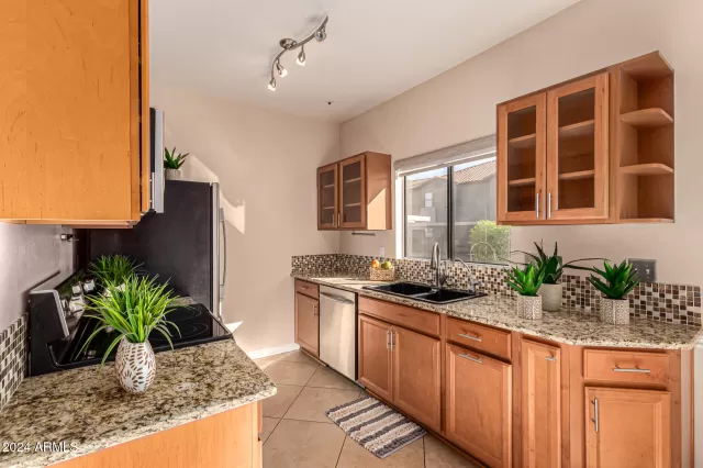 MLS: 6785818 Condo For Sale