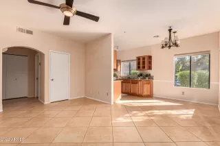 Photo #2: 6785818 Listing