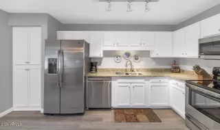 Photo #3: 6785831 Listing 