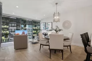 Photo #4: 6785870 Listing 