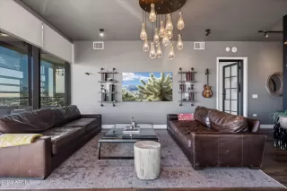 Photo #6: 6785877 Listing 