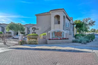 Photo #1: 6786155 Listing 