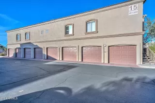 Photo #2: 6786155 Listing 