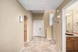 Photo #3: 6786376 Listing