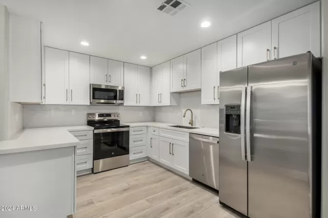 MLS: 6786576 Condo For Sale