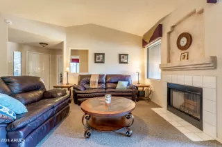 Photo #1: 6786793 Listing 