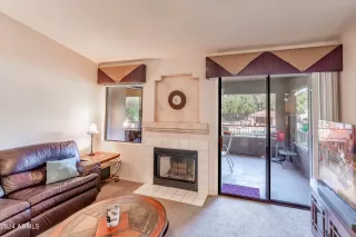 Photo #3: 6786793 Listing 