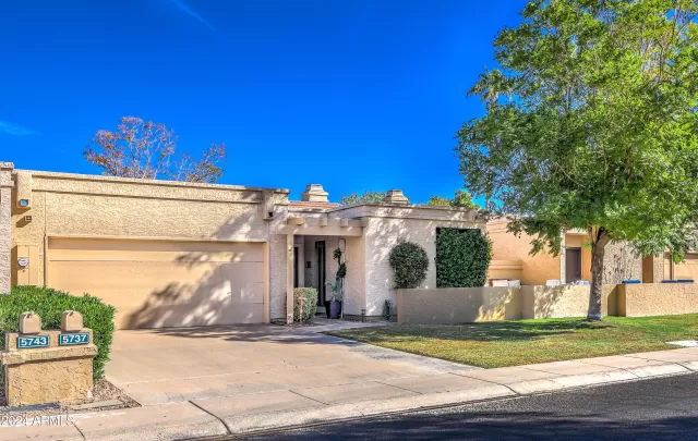 MLS: 6787087 Condo For Sale