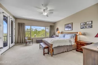 Photo #4: 6787503 Listing