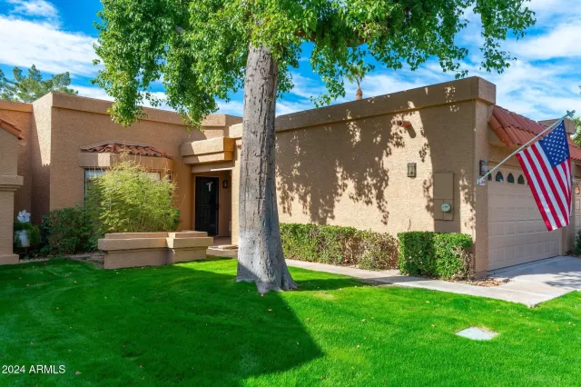 MLS: 6787519 Condo For Sale