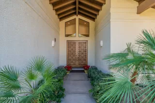 Photo #2: 6787762 Listing