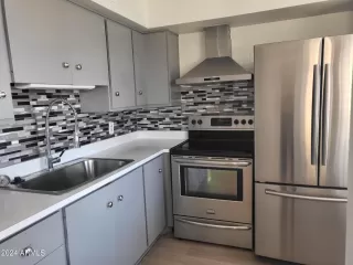 Photo #3: 6787888 Listing 