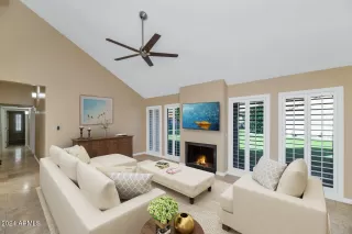 Photo #3: 6788151 Listing 