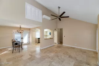 Photo #6: 6788151 Listing 