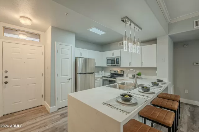 MLS: 6788399 Condo For Sale