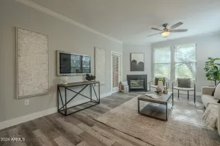 Photo #2: 6788399 Listing