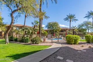 Photo #1: 6788676 Listing