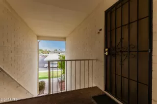 Photo #2: 6788940 Listing 