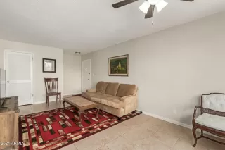 Photo #4: 6788940 Listing 