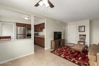 Photo #5: 6788940 Listing 