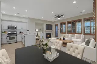 Photo #6: 6789348 Listing