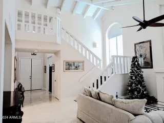 Photo #6: 6789373 Listing