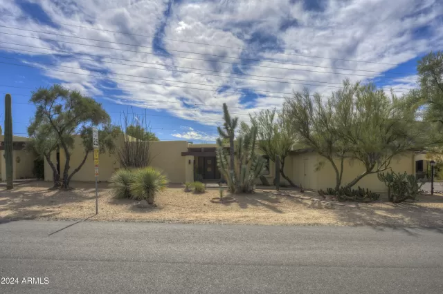 MLS: 6789470 Condo For Sale