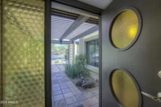 Photo #6: 6789470 Listing