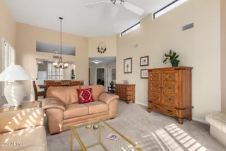 Photo #6: 6789534 Listing