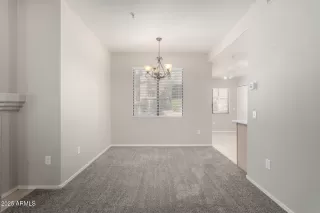 Photo #6: 6789655 Listing