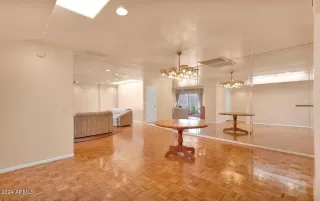 Photo #5: 6789672 Listing 