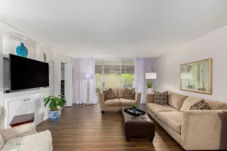Photo #2: 6789819 Listing 
