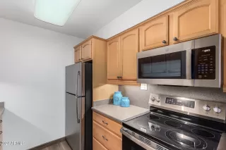 Photo #5: 6789819 Listing 