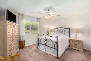 Photo #6: 6789819 Listing 