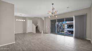 Photo #2: 6790139 Listing