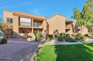 Photo #6: 6790334 Listing