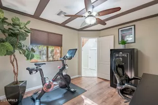 Photo #6: 6790383 Listing 