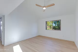 Photo #6: 6790461 Listing 