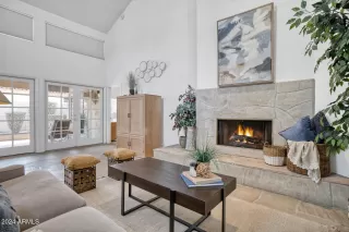 Photo #3: 6790479 Listing