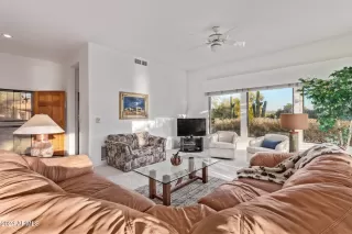 Photo #4: 6790586 Listing 