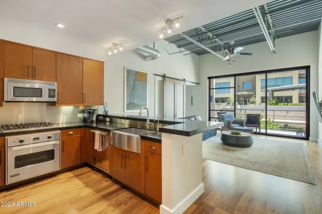 MLS: 6790766 Condo For Sale