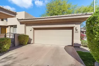 Photo #3: 6790839 Listing