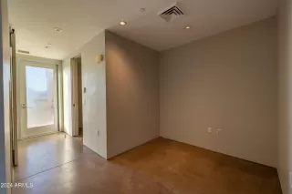 Photo #5: 6791228 Listing 