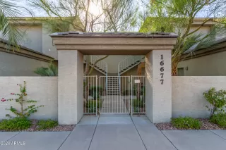 Photo #4: 6791375 Listing