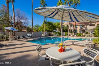 Photo #3: 6791489 Listing