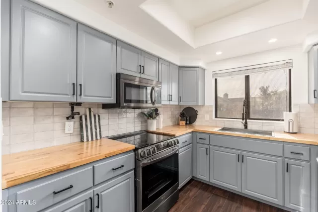 MLS: 6791870 Condo For Sale