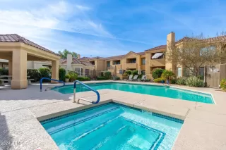 Photo #3: 6791870 Listing