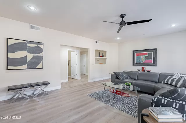 MLS: 6792004 Condo For Sale