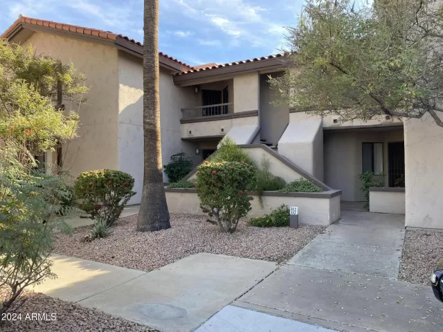 MLS: 6792065 Condo For Sale